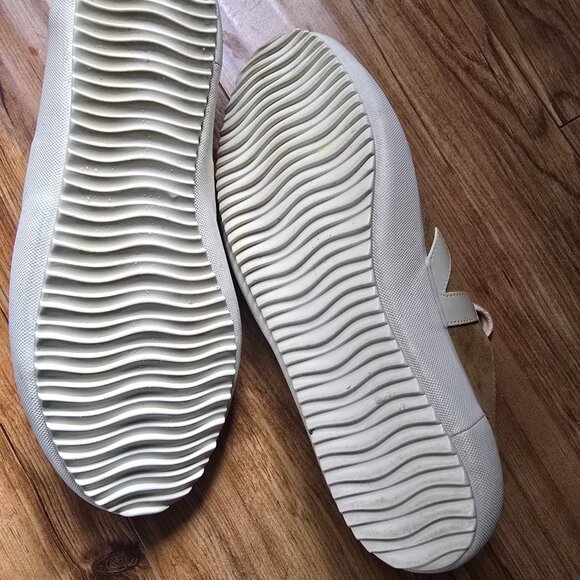 Veja Nova Suede Sneakers - Picture 3 of 6